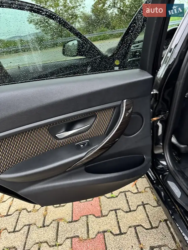BMW 3 Series 2013 VIN WBA3K11060F852598 фото оголошення 20 з 65