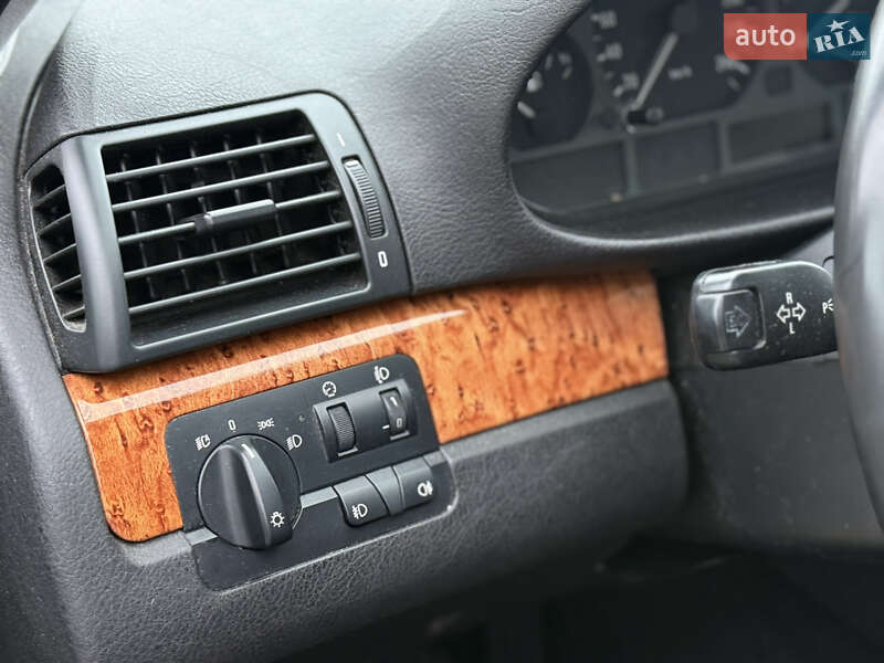 Седан BMW 3 Series 2004 в Тернополе