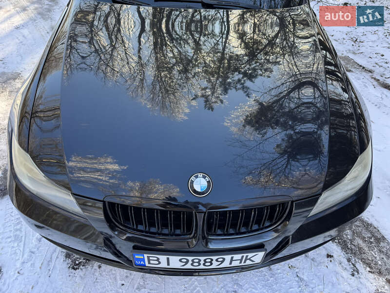 Седан BMW 3 Series 2009 в Полтаве