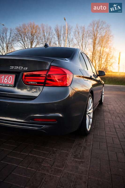 Седан BMW 3 Series 2017 в Полтаве
