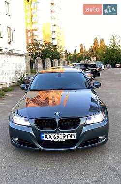 Универсал BMW 3 Series 2009 в Киеве