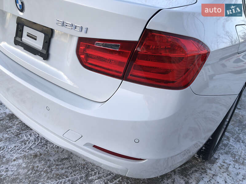 Седан BMW 3 Series 2014 в Ирпене