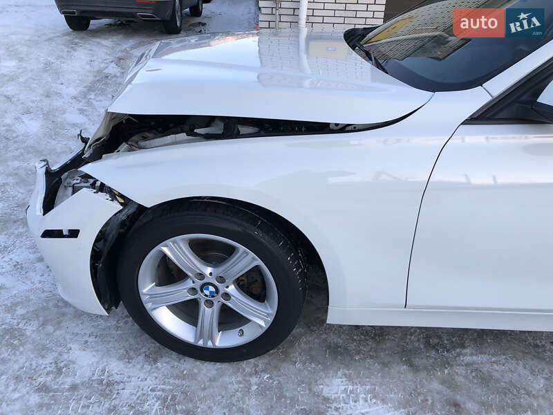 Седан BMW 3 Series 2014 в Ирпене