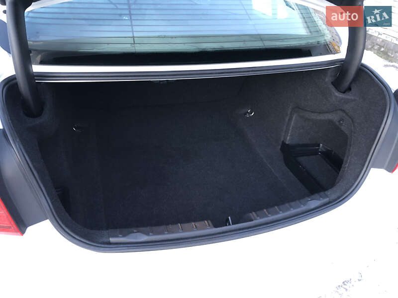 Седан BMW 3 Series 2014 в Ирпене