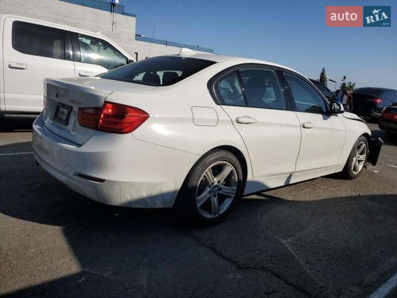 Седан BMW 3 Series 2014 в Львове