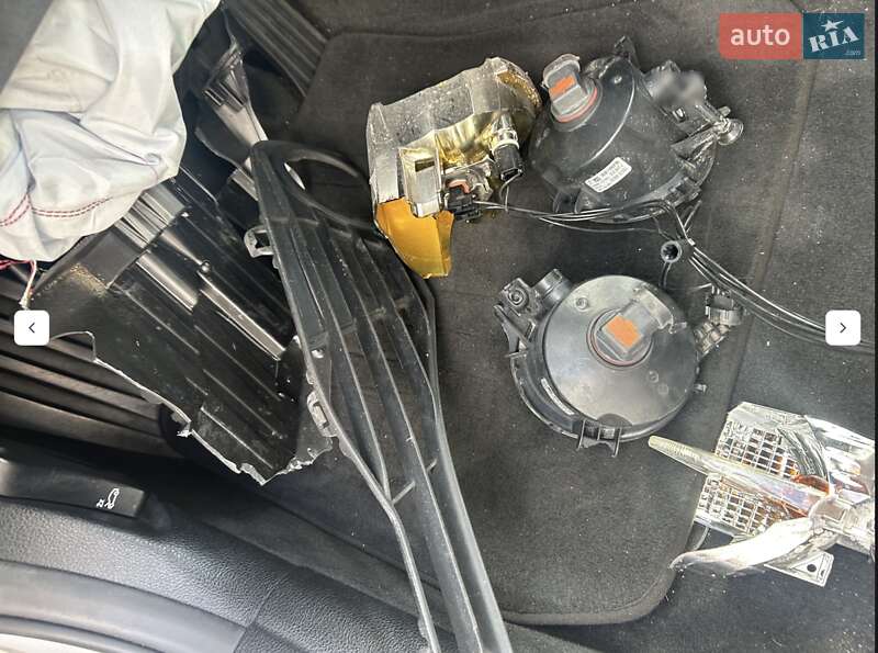 Седан BMW 3 Series 2014 в Львове