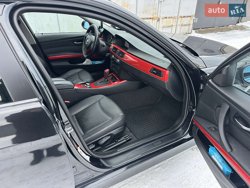 Универсал BMW 3 Series 2008 в Киеве