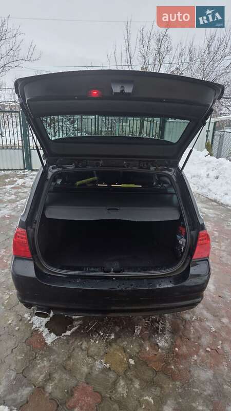 Универсал BMW 3 Series 2011 в Черновцах