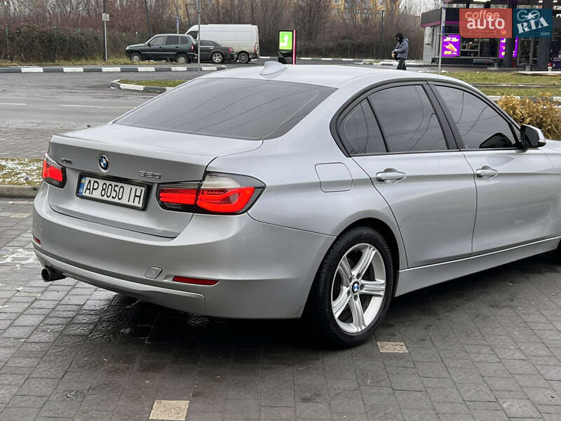 Седан BMW 3 Series 2013 в Ужгороде