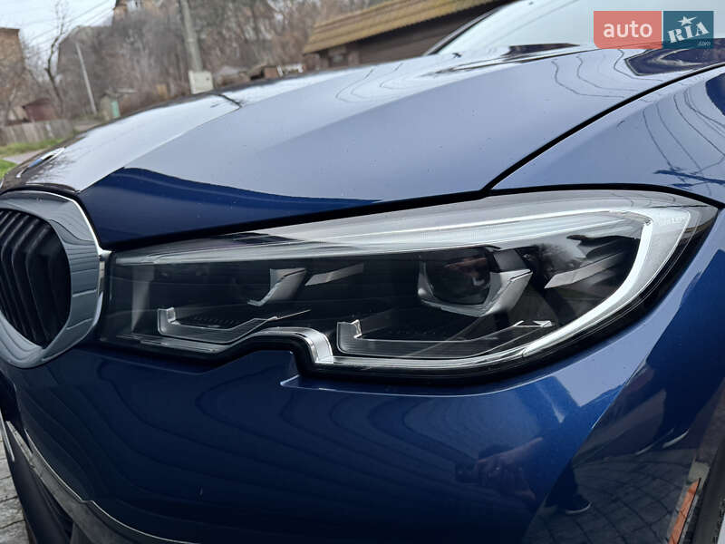 Седан BMW 3 Series 2021 в Киеве
