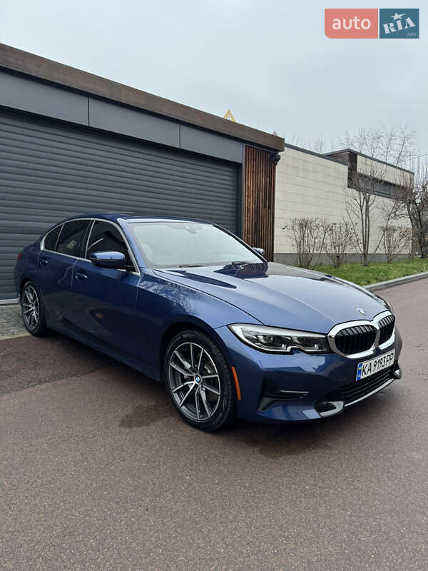 Седан BMW 3 Series 2021 в Киеве