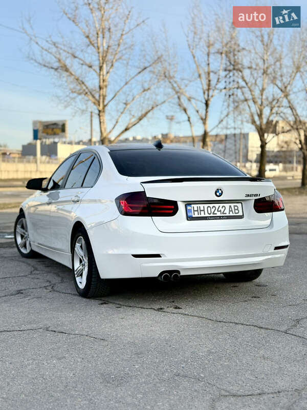 Седан BMW 3 Series 2013 в Запорожье фото 11 Седан BMW 3 Series 2013 в Запорожье