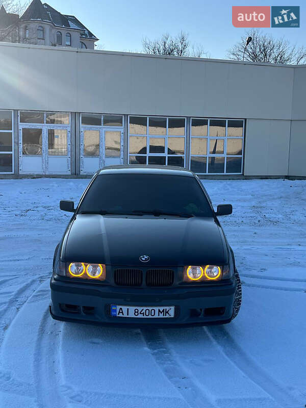 BMW 3 Series 1993