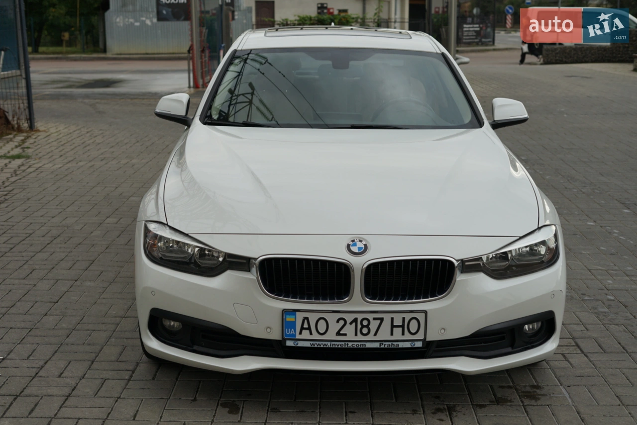 2016 BMW 3er - мініатюра 16