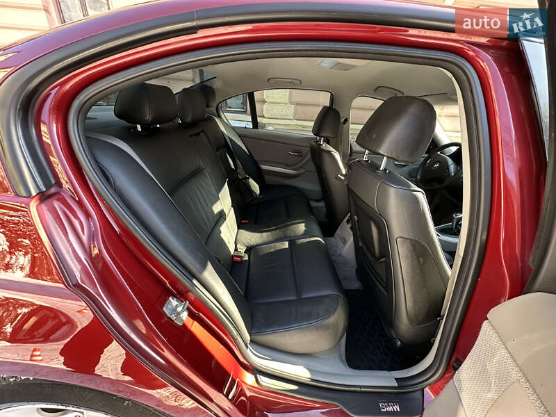 Седан BMW 3 Series 2010 в Черновцах фото 24 Седан BMW 3 Series 2010 в Черновцах