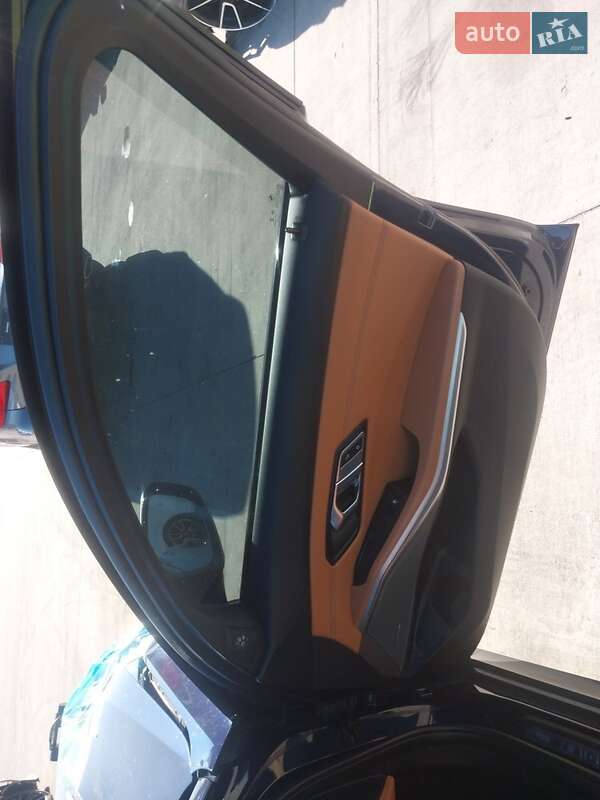 Седан BMW 3 Series 2020 в Киеве