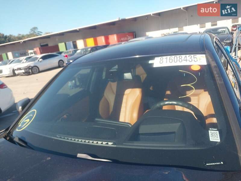 Седан BMW 3 Series 2020 в Киеве