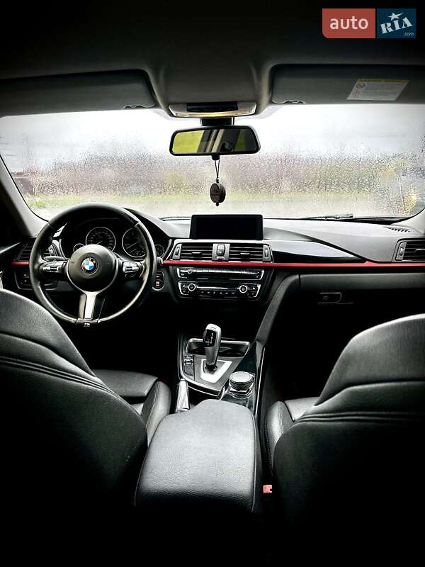Седан BMW 3 Series 2013 в Ирпене