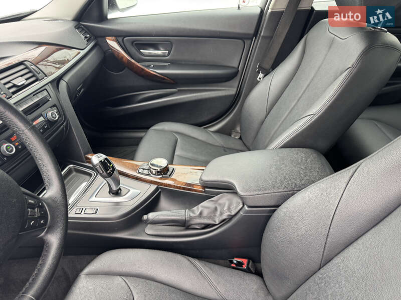 Седан BMW 3 Series 2012 в Киеве фото 29 Седан BMW 3 Series 2012 в Киеве