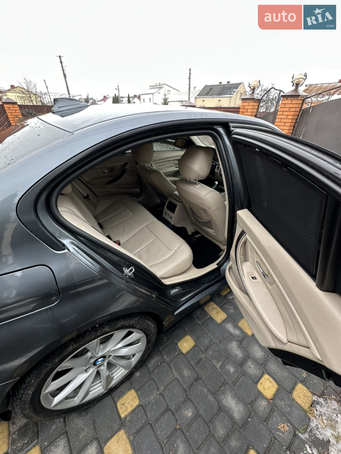 2012 BMW 3er - мініатюра 24