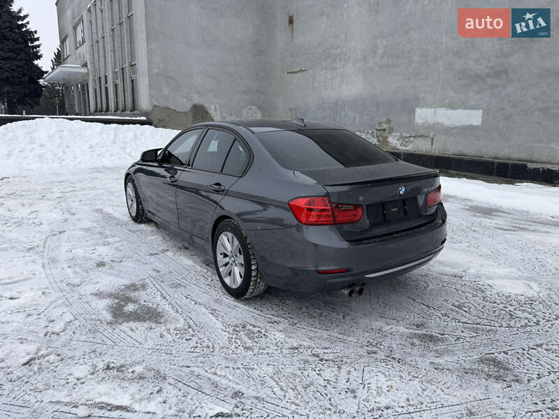 Седан BMW 3 Series 2013 в Ровно