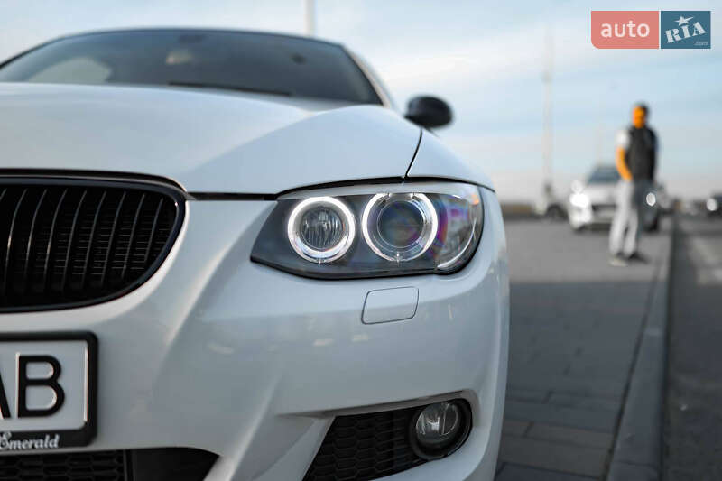Купе BMW 3 Series 2010 в Одесі