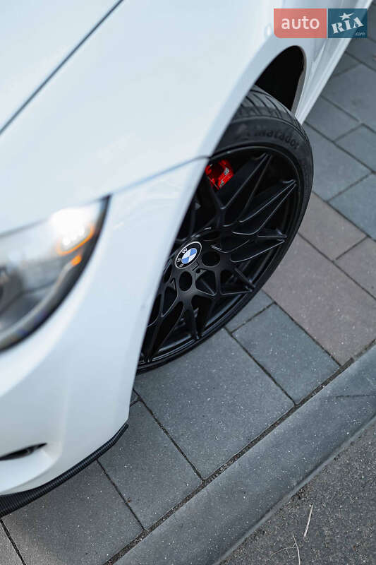 Купе BMW 3 Series 2010 в Одесі