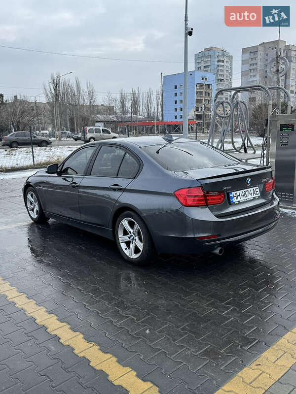 Седан BMW 3 Series 2013 в Николаеве