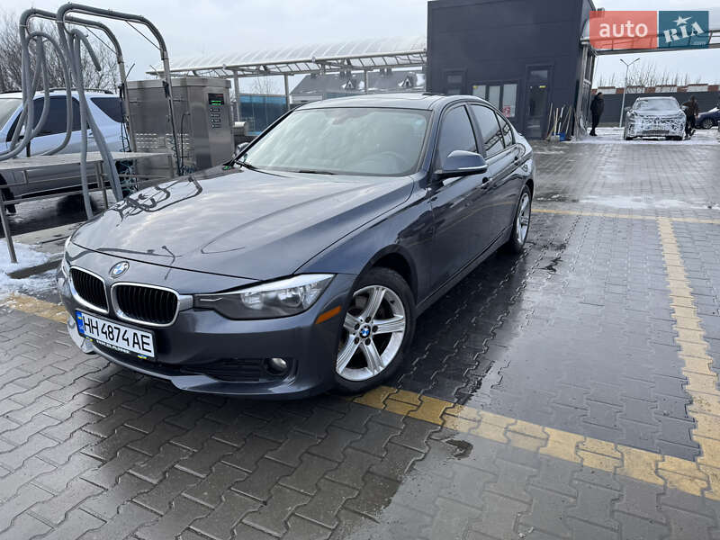 Седан BMW 3 Series 2013 в Николаеве