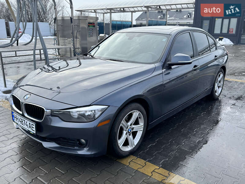 Седан BMW 3 Series 2013 в Николаеве