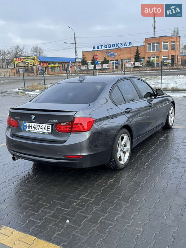 Седан BMW 3 Series 2013 в Николаеве