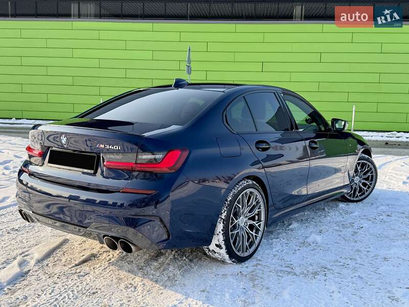 Седан BMW 3 Series 2021 в Киеве