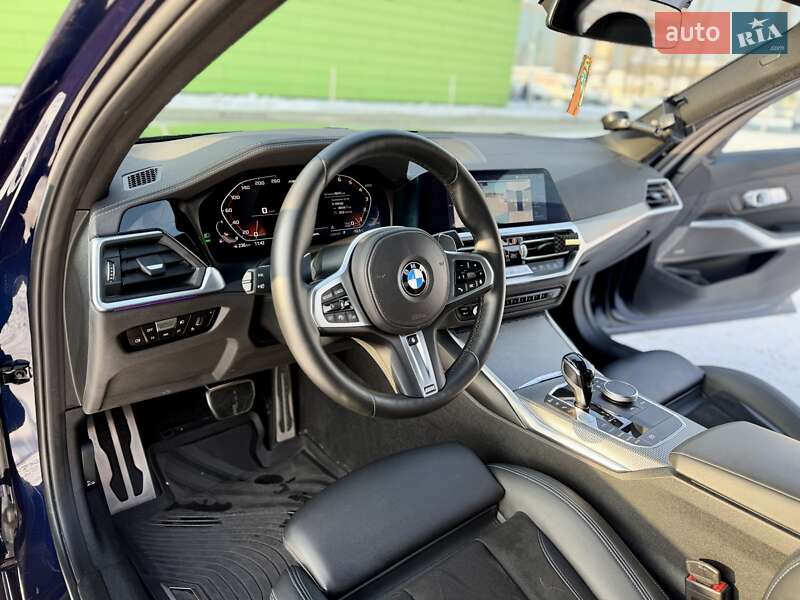 Седан BMW 3 Series 2021 в Киеве