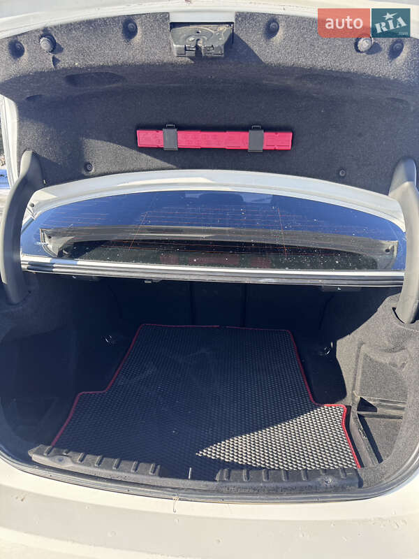 Седан BMW 3 Series 2012 в Хмельницком