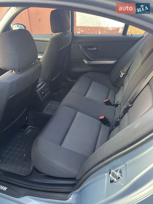 Седан BMW 3 Series 2006 в Киеве