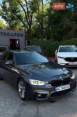 Седан BMW 3 Series 2016 в Львові