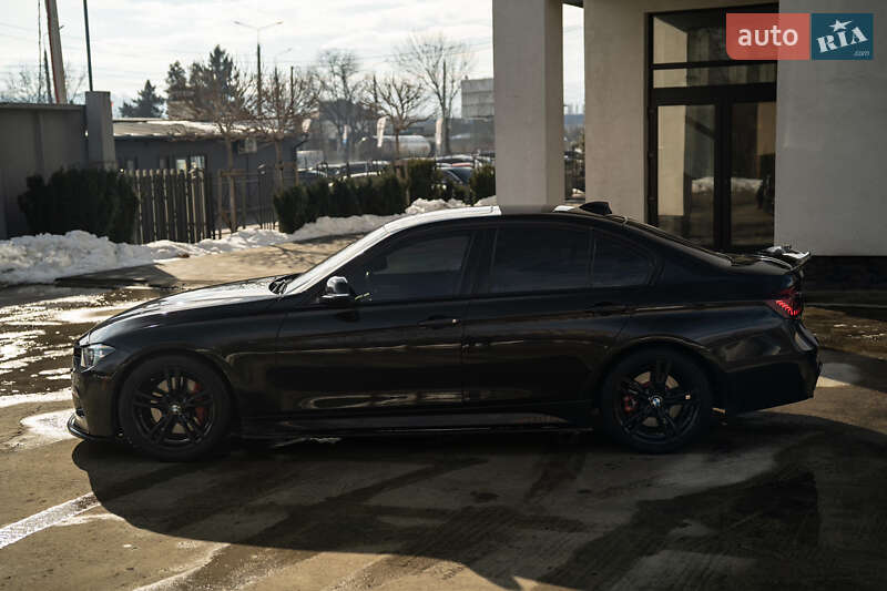 Седан BMW 3 Series 2017 в Черновцах