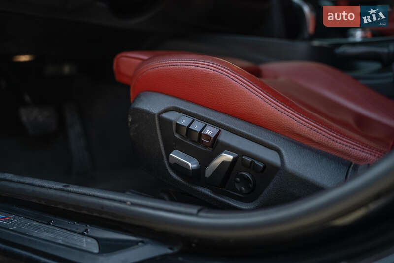 Седан BMW 3 Series 2017 в Черновцах