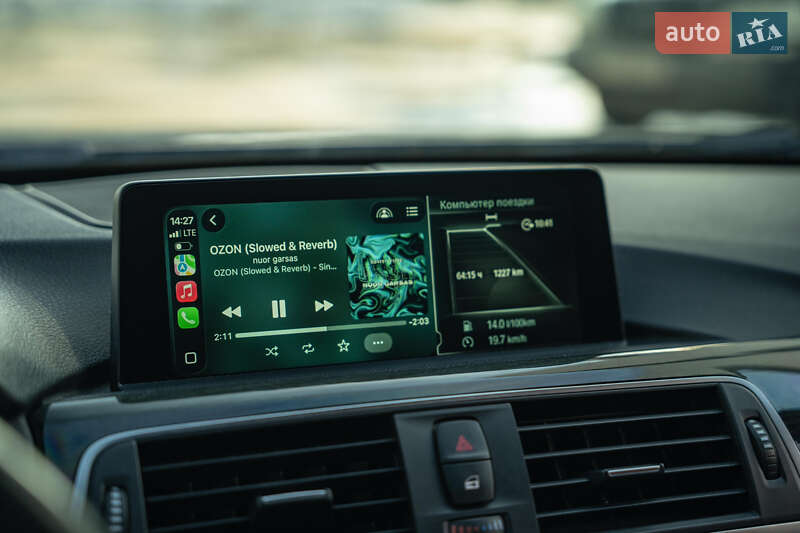 Седан BMW 3 Series 2017 в Черновцах