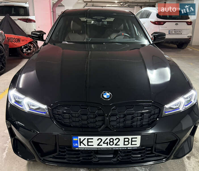 Седан BMW 3 Series 2025 в Днепре фото Седан BMW 3 Series 2025 в Днепре