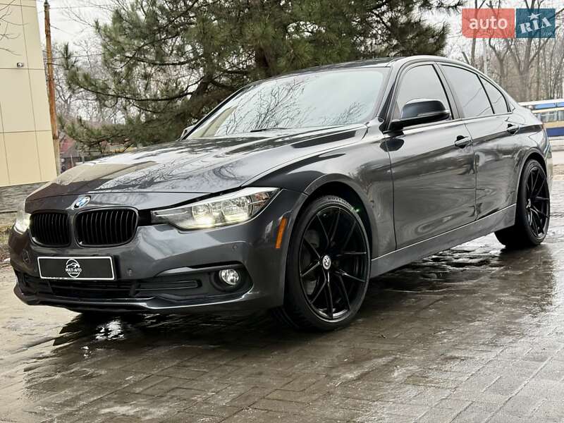 Седан BMW 3 Series 2016 в Днепре