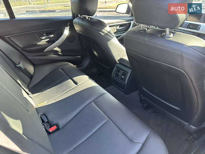 Седан BMW 3 Series 2014 в Кременчуге