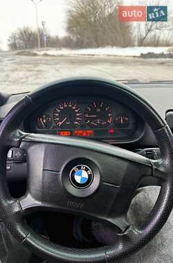 Универсал BMW 3 Series 2003 в Деражне