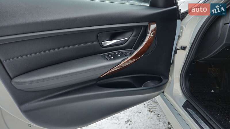 Универсал BMW 3 Series 2014 в Хмельницком