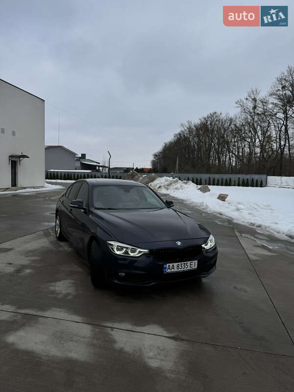Седан BMW 3 Series 2016 в Луцке фото 13 Седан BMW 3 Series 2016 в Луцке