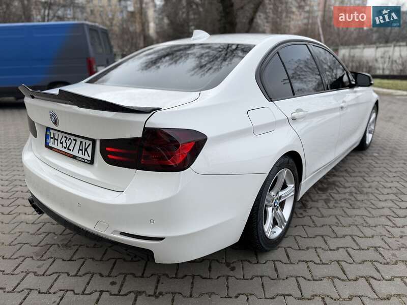 Седан BMW 3 Series 2013 в Одесі