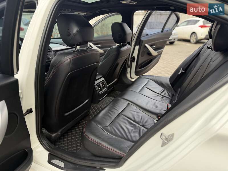 Седан BMW 3 Series 2013 в Одесі