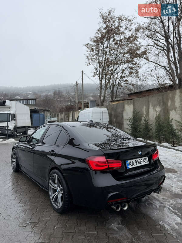 Седан BMW 3 Series 2015 в Могилев-Подольске фото 29 Седан BMW 3 Series 2015 в Могилев-Подольске