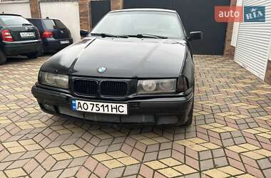Седан BMW 3 Series 1992 в Мукачево
