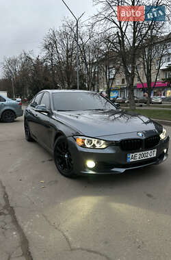 Седан BMW 3 Series 2013 в Павлограде